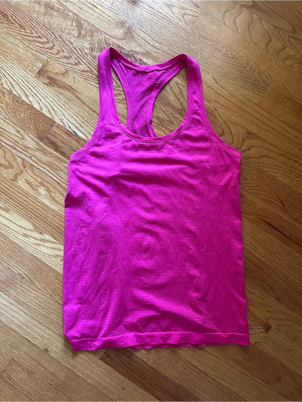 Lululemon Swifty size 8